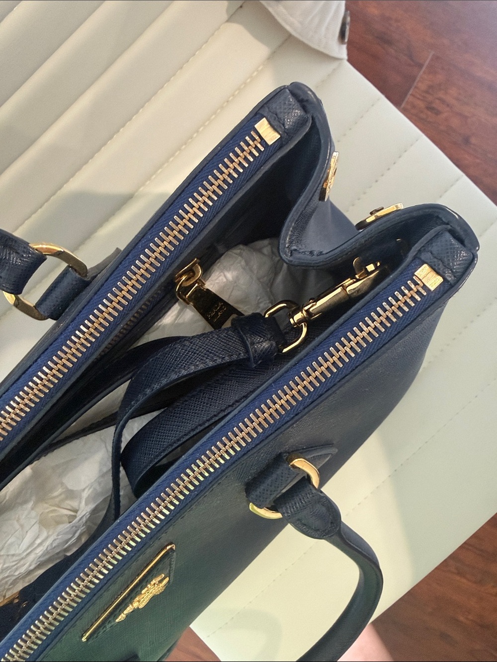 Prada Galleria large Saffiano leather bag - Picture 16 of 17